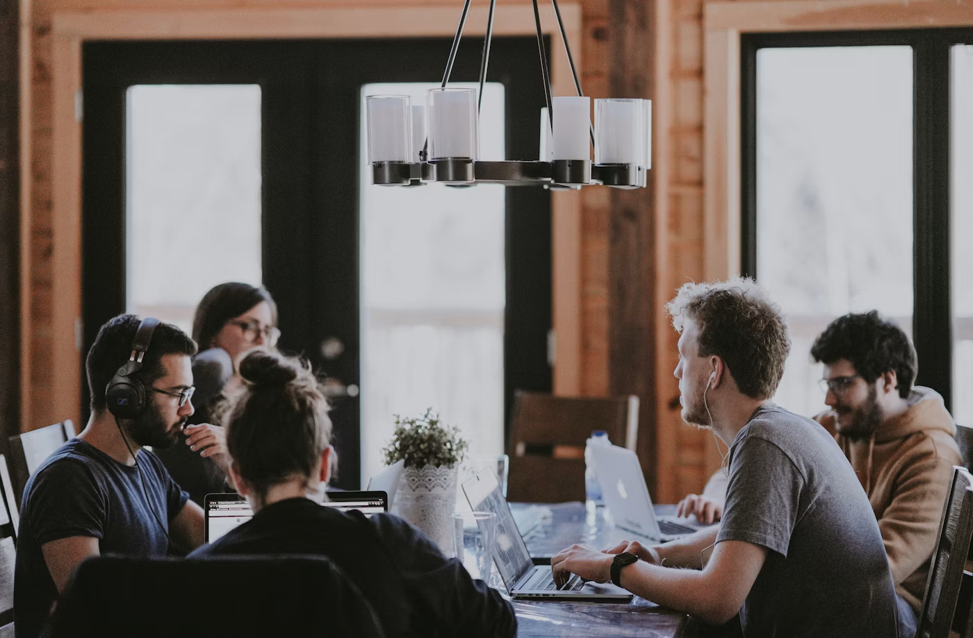 New sector-focused recruitment desks for faster hiring